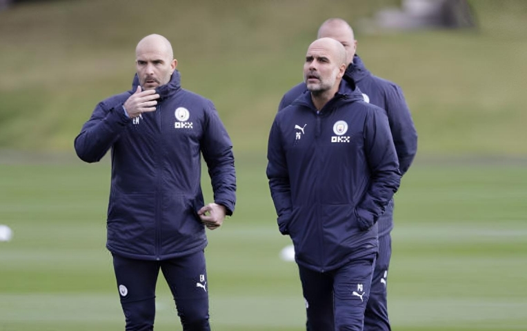 Pep Guardiola ca ngợi 'đệ cũ' trước màn đọ sức Chelsea