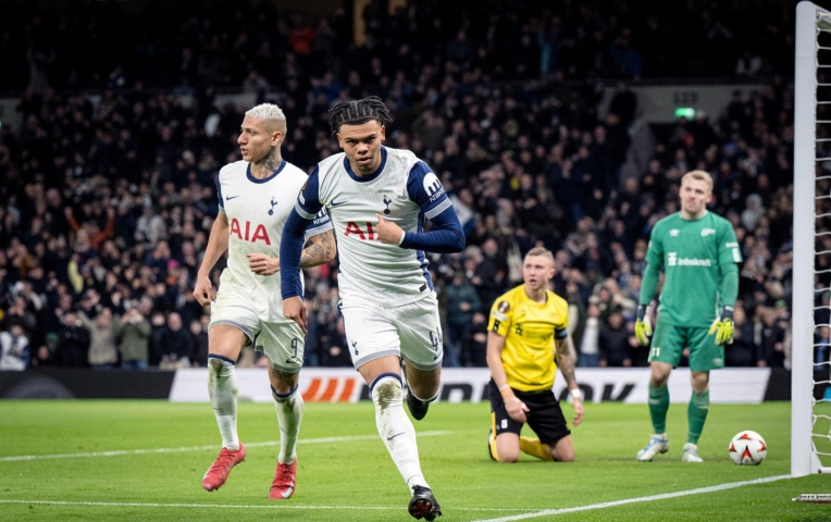 Dấu ấn sao trẻ, Tottenham dễ dàng đánh bại Elfsborg