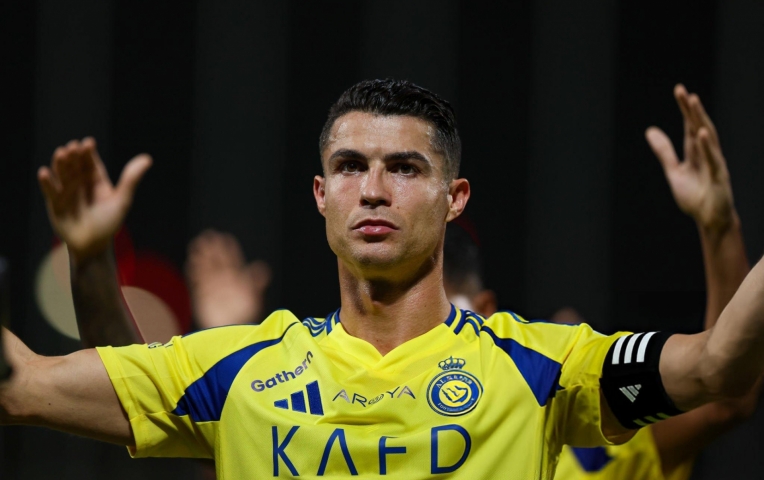 Ronaldo lên tiếng xin lỗi sau chiến thắng của Al Nassr