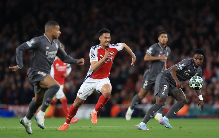 Arteta trả lời Real về vụ chuyển nhượng 'siêu hậu vệ'