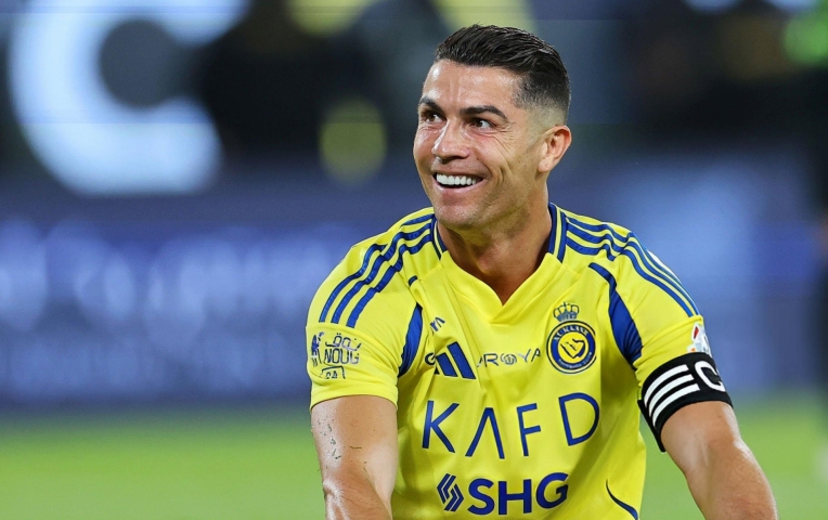 Thắng 9-0, NHM Al Nassr nhận xét một điều về Ronaldo