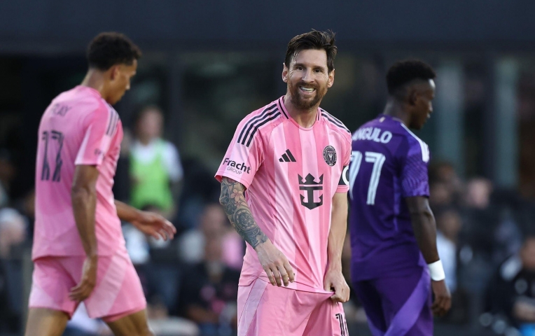 Messi nói 5 từ về tương lai tại Inter Miami