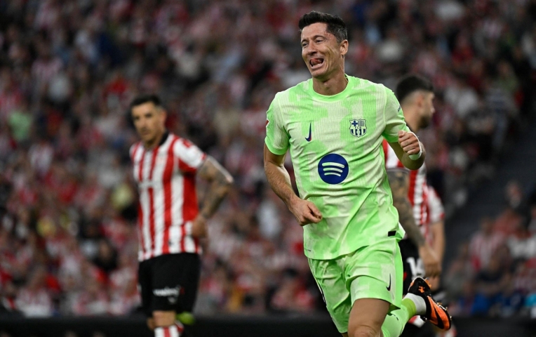 Lewandowski tỏa sáng, Barca dễ dàng vùi dập Bilbao