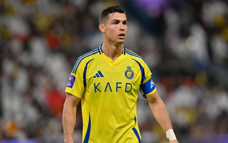 Ronaldo lập kỷ lục khó tin ở tuổi 40