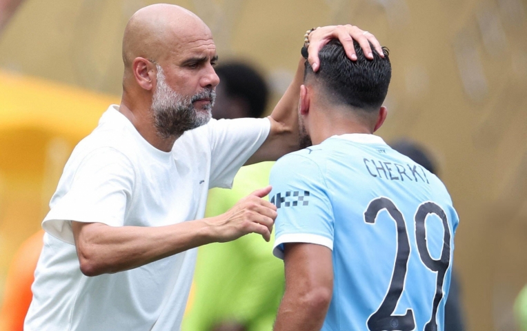 Pep Guardiona nhận xét về màn ra mắt của 'tiểu Kevin'