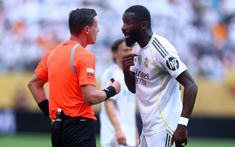 FIFA điều tra trận của Real tại Club World Cup