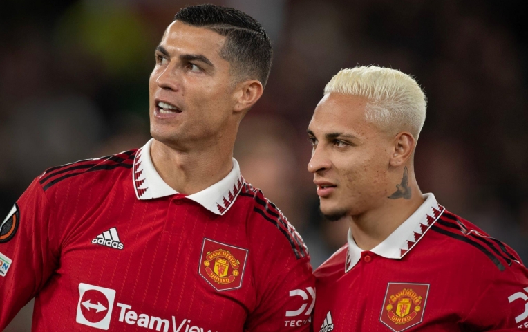 Chiều lòng Ronaldo, Al Nassr 'vung tiền' chiêu mộ sao MU
