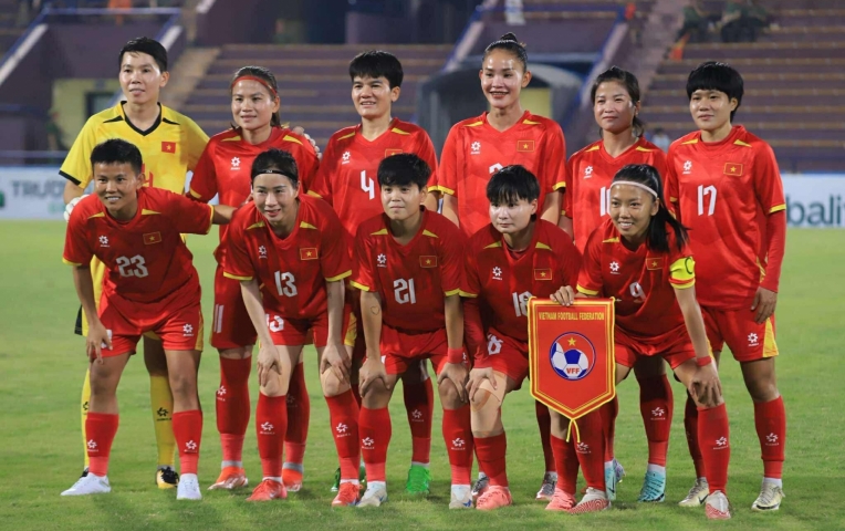 Bóng đá Việt Nam lại rộng cửa đi World Cup