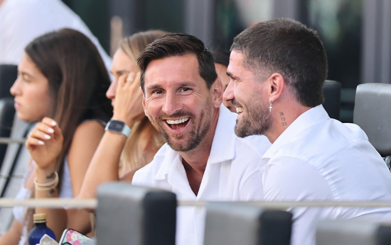 Tin chuyển nhượng 1/8: Messi chốt lương lai với Inter Miami, Liverpool đạt thỏa thuận với 'siêu tiền đạo'
