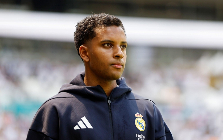 Rodrygo chốt tương lai tại Real Madrid