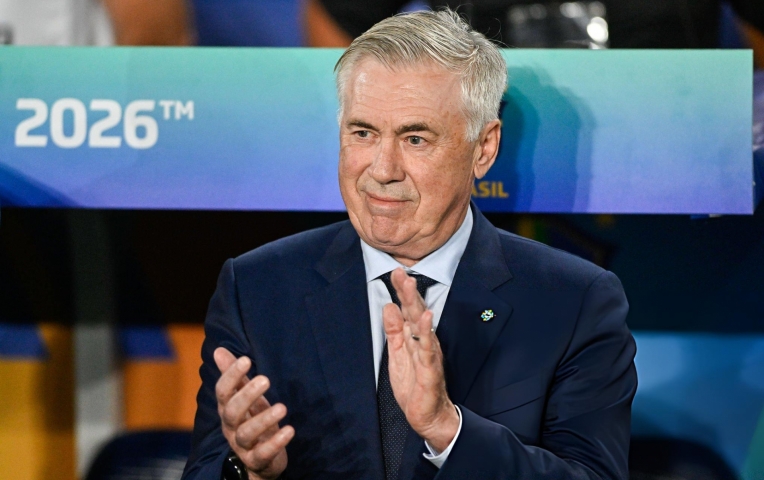 Top 10 HLV xuất sắc nhất 2025: Ancelotti vắng bóng, top 1 xứng đáng
