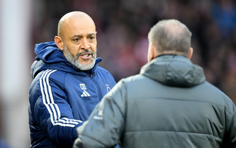 HLV Bồ Đào Nha nguy cơ lần thứ 2 bị sa thải tại Ngoại hạng Anh