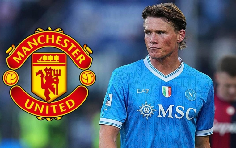 Rời Napoli, McTominay trên đường tái xuất Ngoại hạng Anh