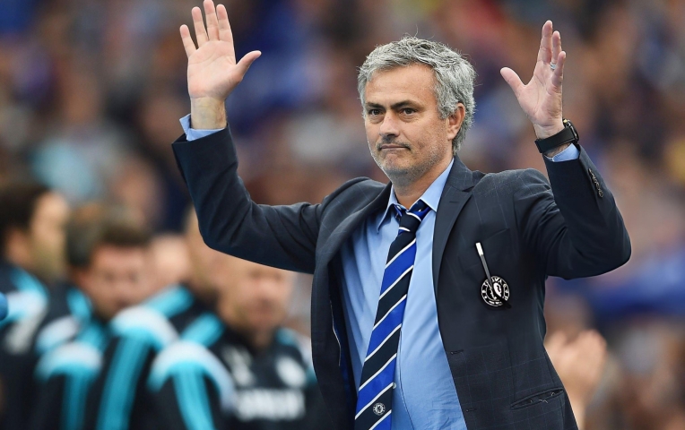 Mourinho sẵn sàng tái xuất, Chelsea ra phán quyết nhanh chóng