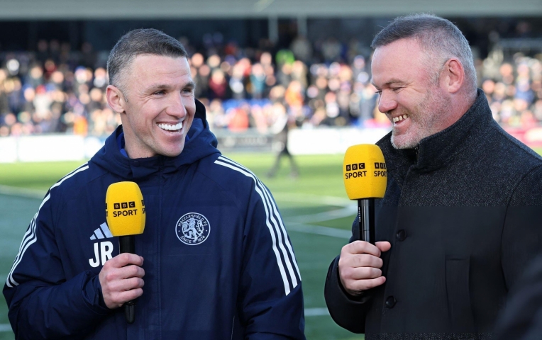 Rooney giúp đội hạng 6 đánh bại CLB Ngoại hạng Anh tại FA Cup