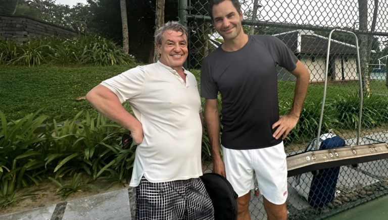 Huyền thoại quần vợt Roger Federer bất ngờ xuất hiện ở Việt Nam