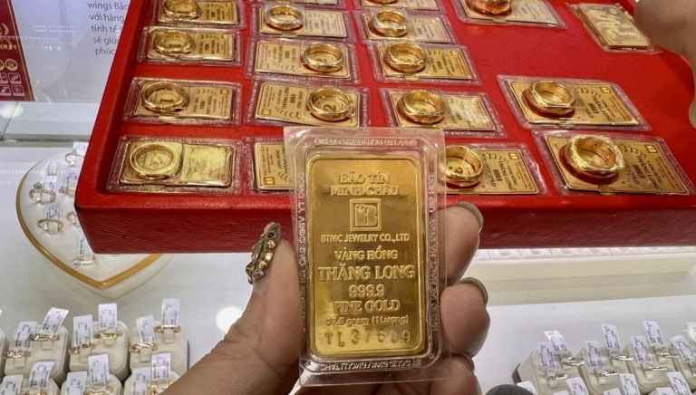 Giá vàng hôm nay trưa 29/5: Sắc đỏ trên diện rộng