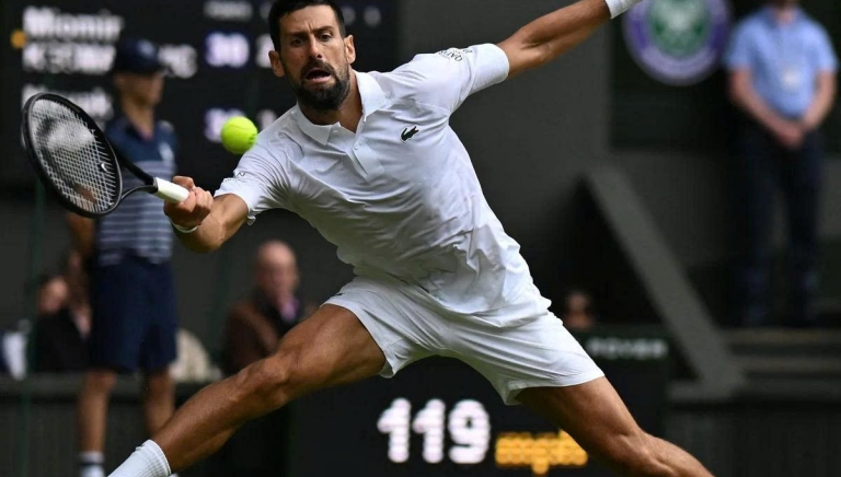 Djokovic dấn thân sang môn thể thao vua