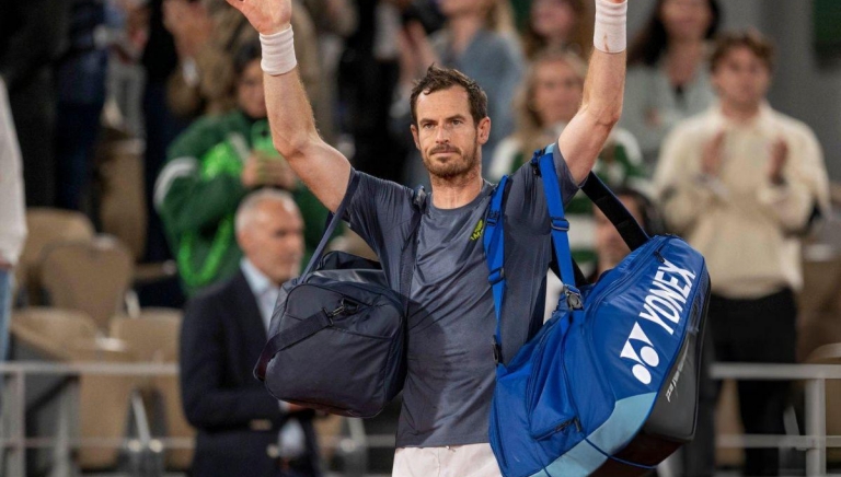 Đại chiến 'Hội người cao tuổi' Roland Garros 2024: Wawrinka thắng dễ Murray
