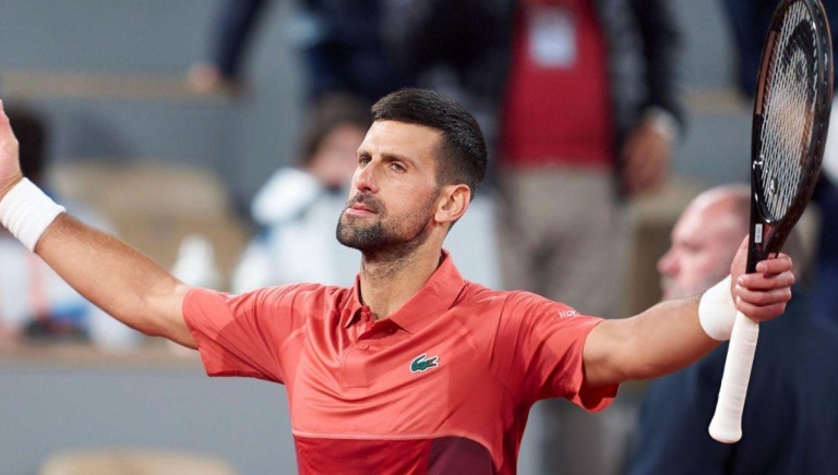 Novak Djokovic thắng dễ 'chiến thần Grand Slam' vòng 1 Roland Garros 2024