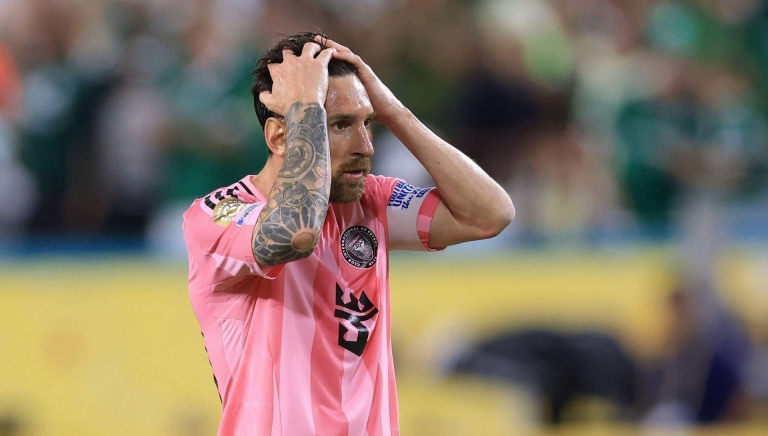 Đối đầu PSG, Messi làm điều chưa từng có trong sự nghiệp