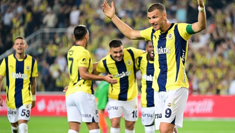 Nhận định Kasimpasa vs Fenerbahce: 3 điểm trận ra quân, 0h30 ngày 10/01/2025