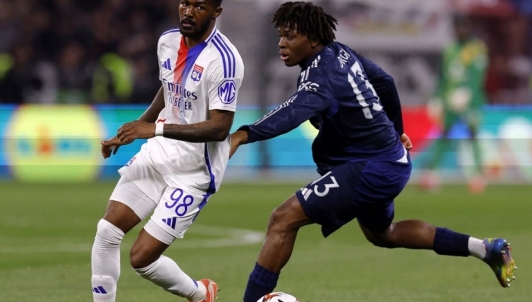 Nhận định MU vs Lyon: Khó lường, bất ngờ phút cuối?