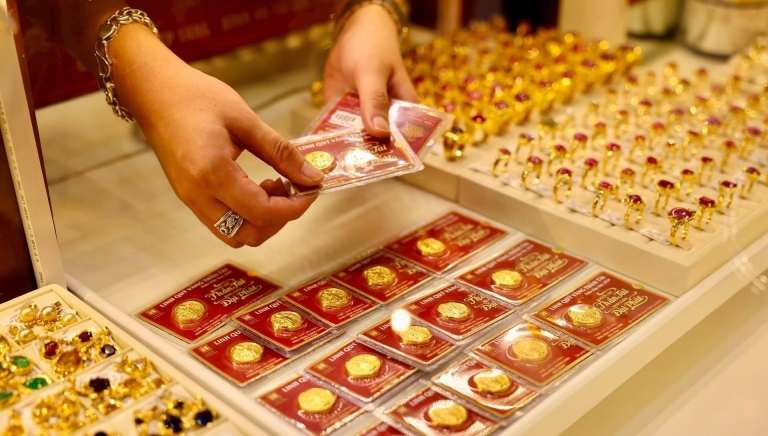 Giá vàng hôm nay trưa 19/5: SJC bật tăng trở lại