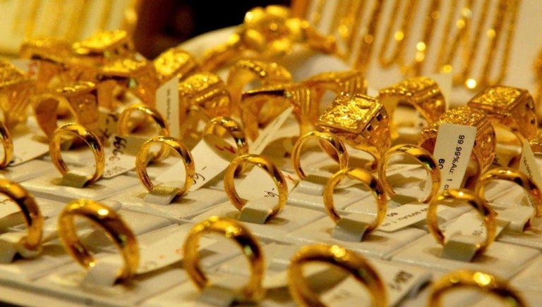 Giá vàng hôm nay sáng 6/6: SJC, BTMC lại tăng vọt