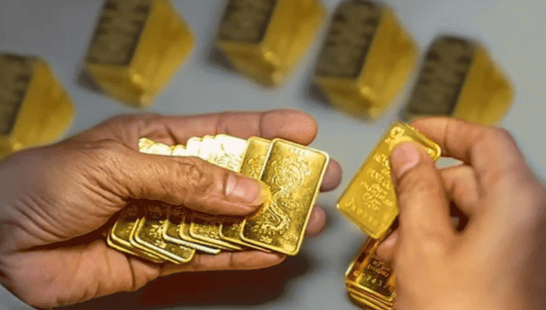 Giá vàng hôm nay trưa 9/6: SJC đồng loạt tăng