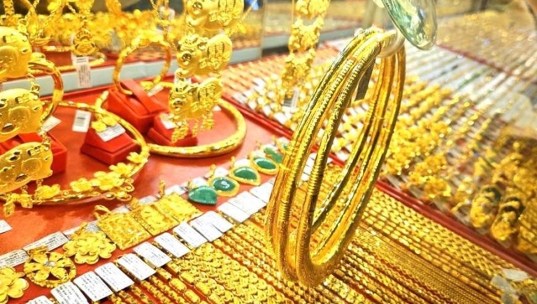 Giá vàng hôm nay tối 28/7: SJC liên tục đi ngang