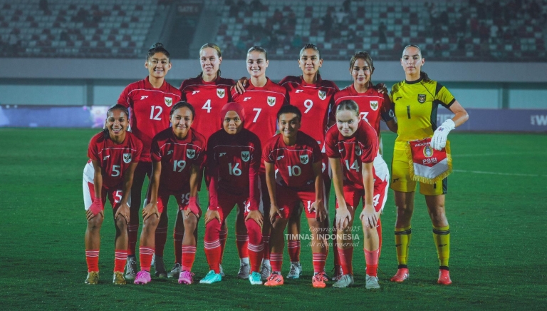 Indonesia mang R.Messi đá giải AFF Cup