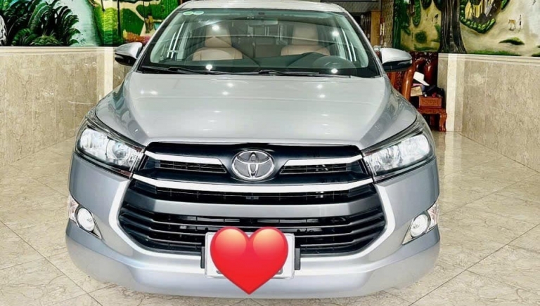 Toyota Innova 2019 rao bán rẻ giật mình trên thị trường xe cũ