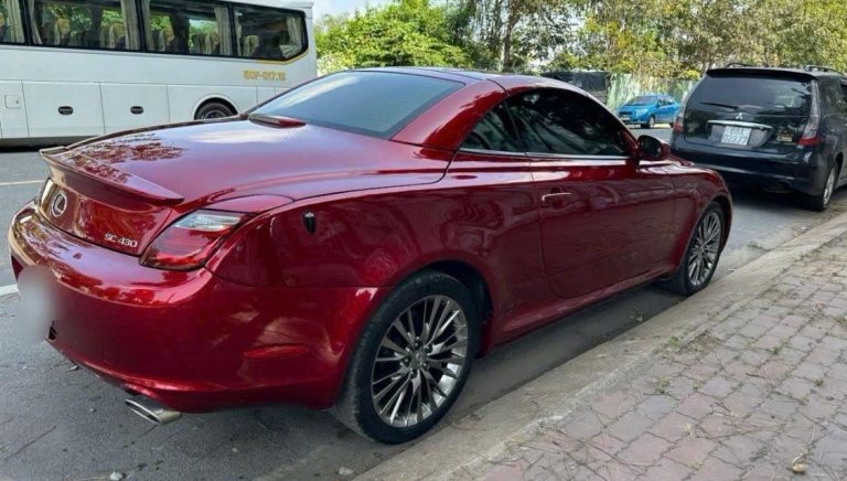 Lexus SC430 2004 - Huyền thoại xe thể thao 2 cửa 21 tuổi rao bán ngang giá Mazda 6 mới