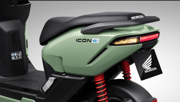 Honda ICON e: Cú hích đầu tiên trong hành trình điện hóa nhưng còn nhiều “điểm” cần khắc phục