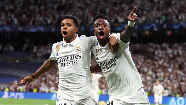 Barca chơi lớn: Theo đuổi cùng lúc hai sao đẳng cấp của Real Madrid