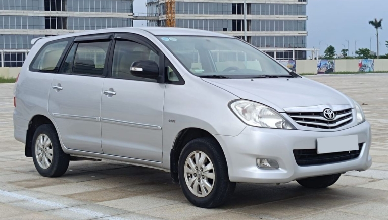 Toyota Innova 2008 lăn bánh 16 năm lên sàn xe cũ với giá rẻ hơn xe hạng A