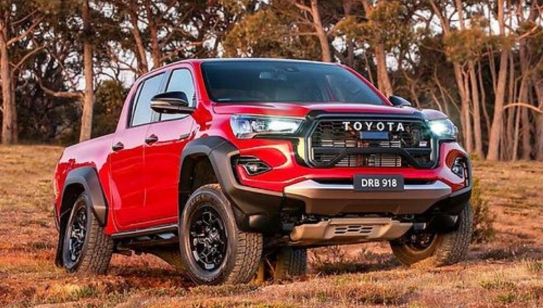 Bán tải Toyota Hilux thế hệ mới gây tranh cãi vì ‘tái sử dụng’ nền tảng cũ