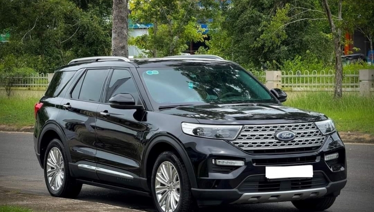 SUV 7 chỗ Ford Explorer 2022 khấu hao thế nào sau 2 năm lăn bánh tại Việt Nam?