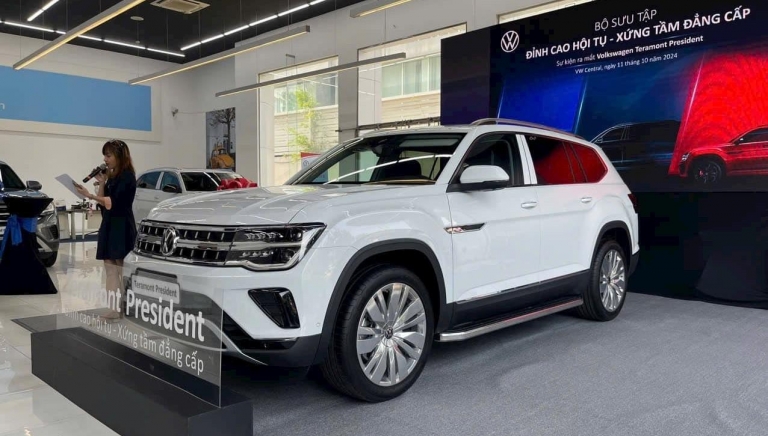 Volkswagen Teramont President cập bến đại lý: Giới hạn 88 xe trong năm 2024, giá từ 2,4 tỷ đồng