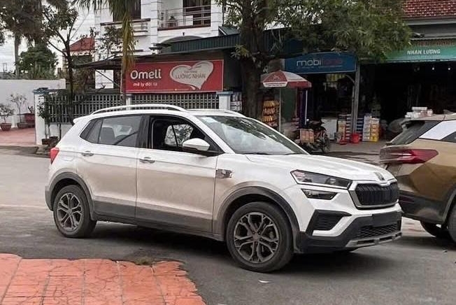 Skoda Kushaq xuất hiện trên đường phố Việt Nam, dự trình làng vào quý II/2025