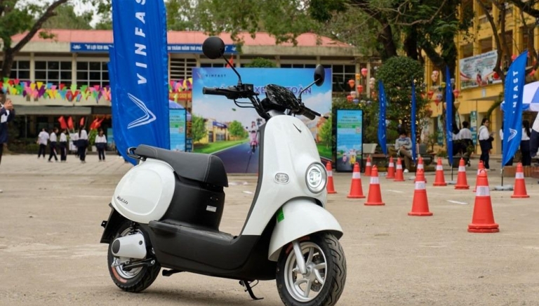 Bảng giá xe máy điện VinFast mới nhất năm 2025