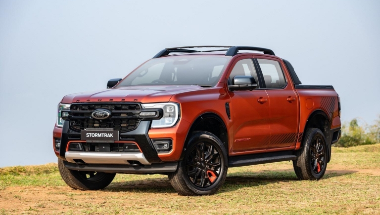 Phân khúc bán tải tháng 6/2025: Ford Ranger tiếp tục 'thống trị', Triton vượt mặt Hilux