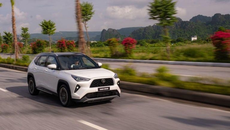 Toyota là thương hiệu xe xăng bán chạy nhất Việt Nam tháng 6/2025