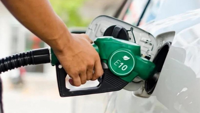 Từ 1/8, những cửa hàng xăng dầu nào tại TP.HCM, Hà Nội và Hải Phòng bắt đầu bán xăng E10?