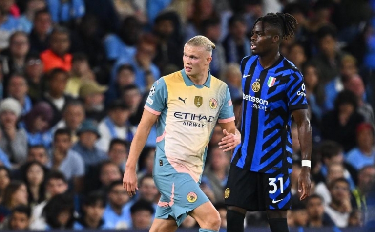 Trực tiếp Man City 0-0 Inter Milan: Nguy hiểm rình rập