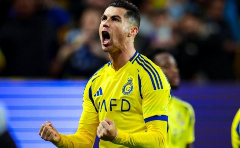 Ronaldo lập công, Al Nassr thắng dễ Al Feiha tại Saudi Pro League