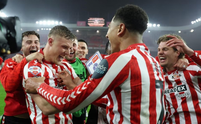Em trai Bellingham góp công, Sunderland vào chung kết play-off thăng hạng Premier League