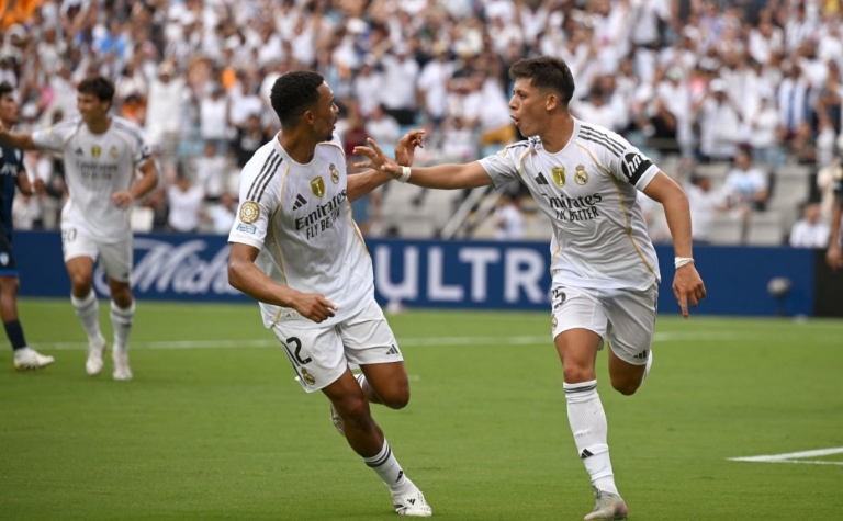 Chơi thiếu người, Real Madrid thắng khó tin tại Club World Cup