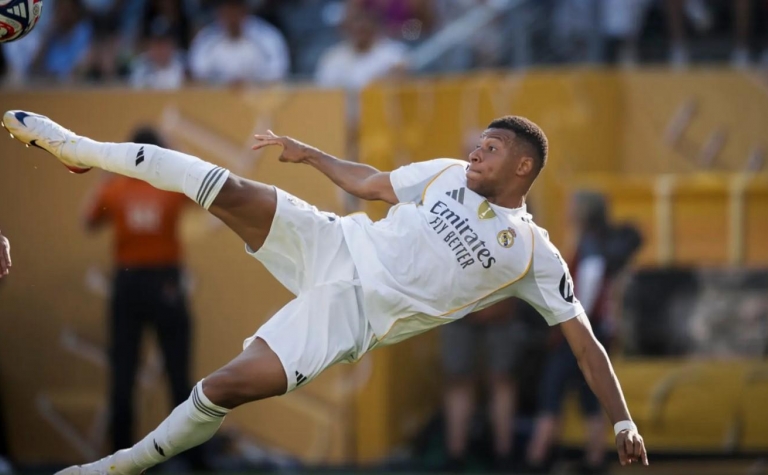 Trực tiếp PSG vs Real Madrid, 2h00 hôm nay 10/7